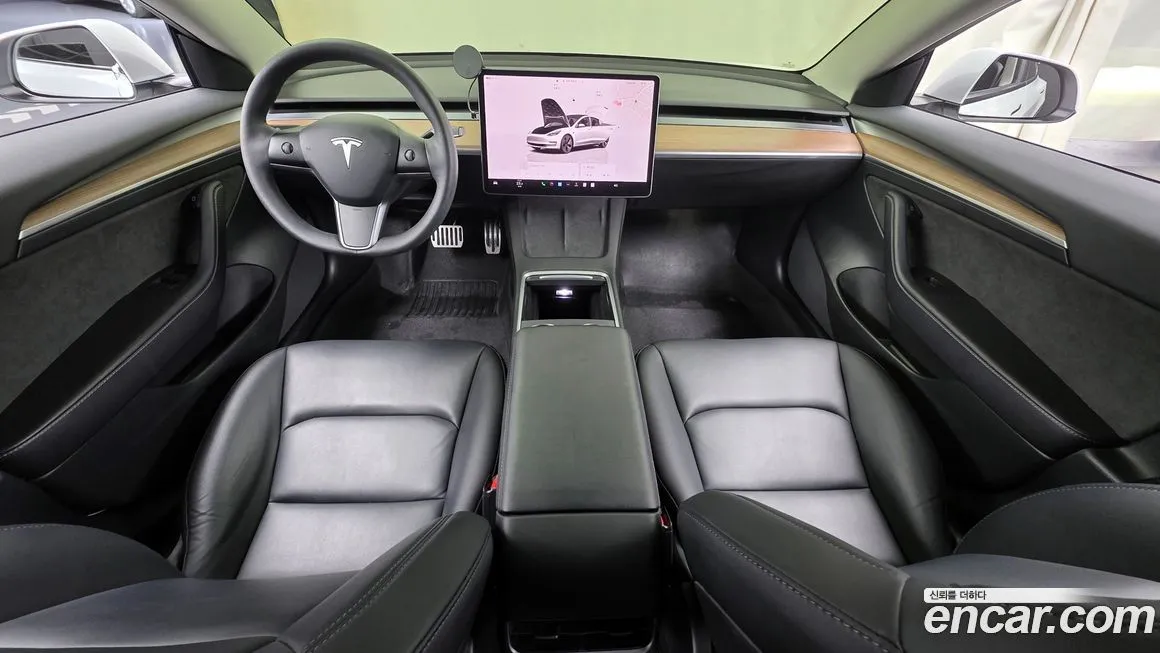 Tesla Model 3 — фото 7