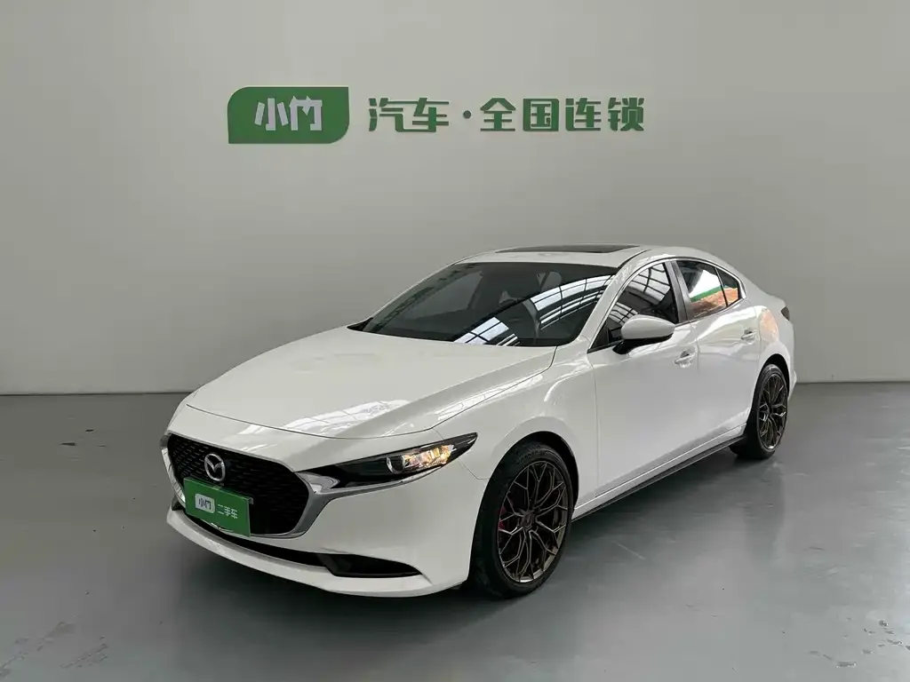 Mazda 3 Axela — фото 1