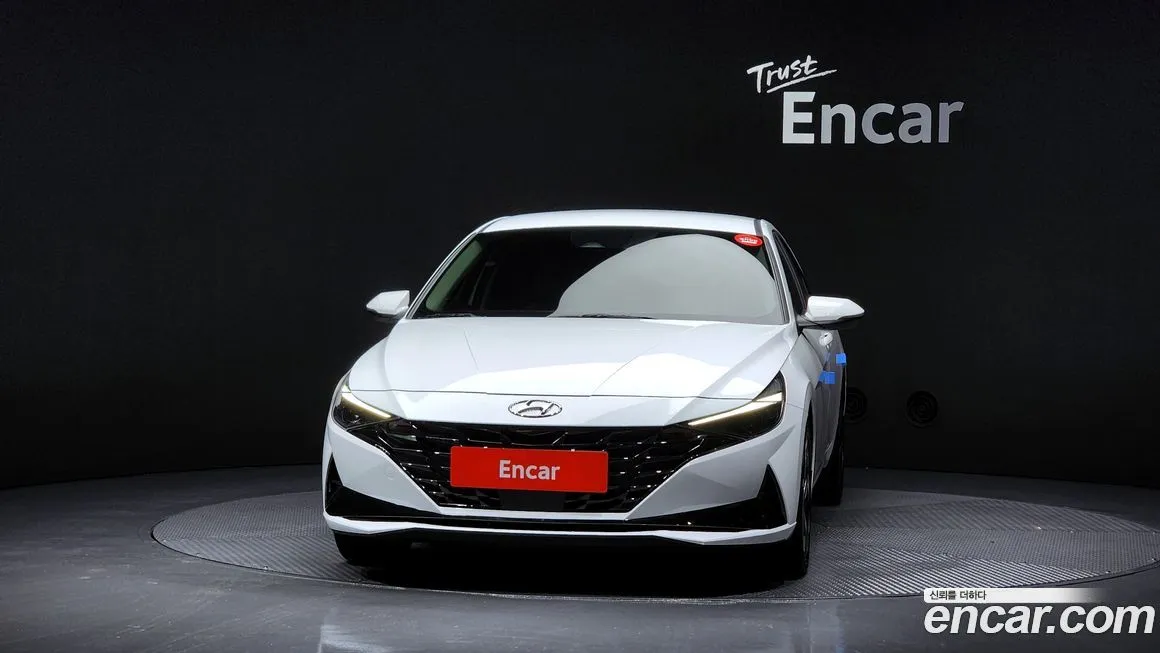 Hyundai AVANTE — фото 3