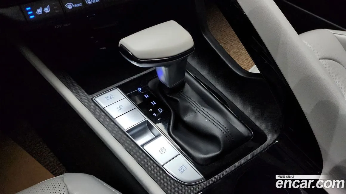 Hyundai AVANTE — фото 9