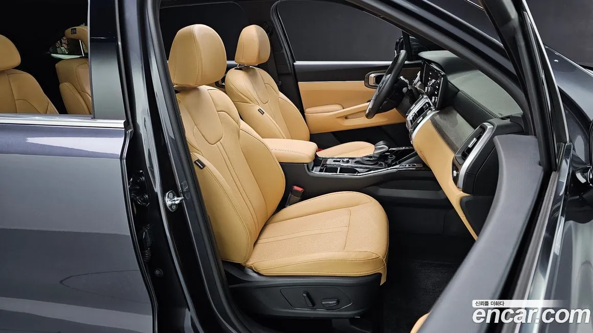 Kia Sorento — фото 10