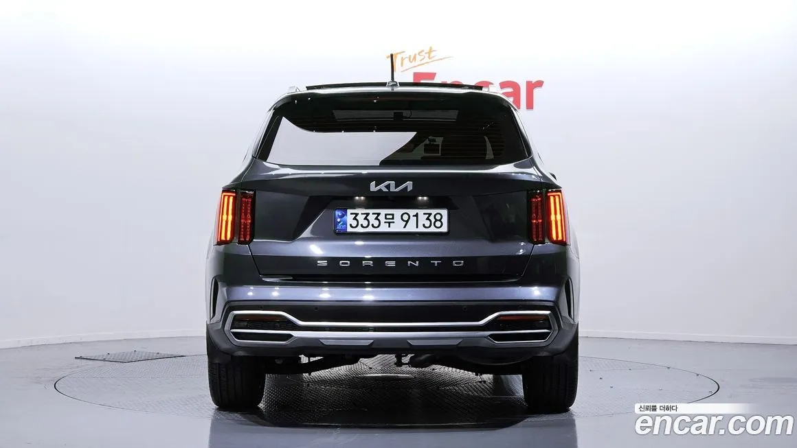 Kia Sorento — фото 4