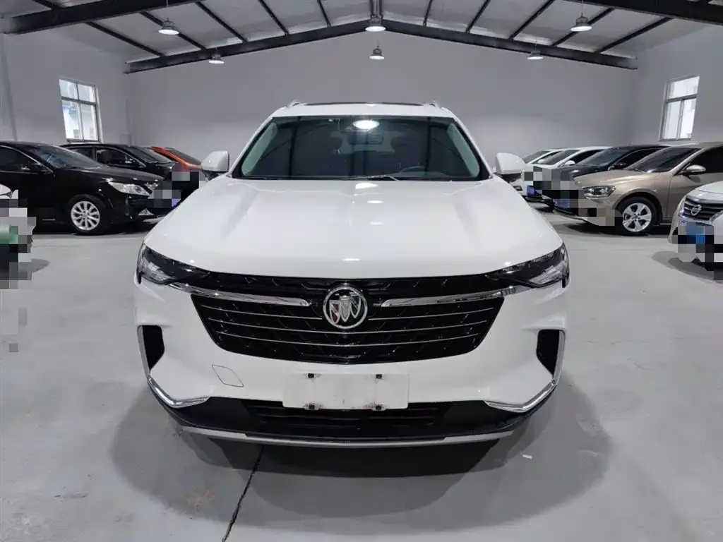 Buick Envision Plus — фото 3