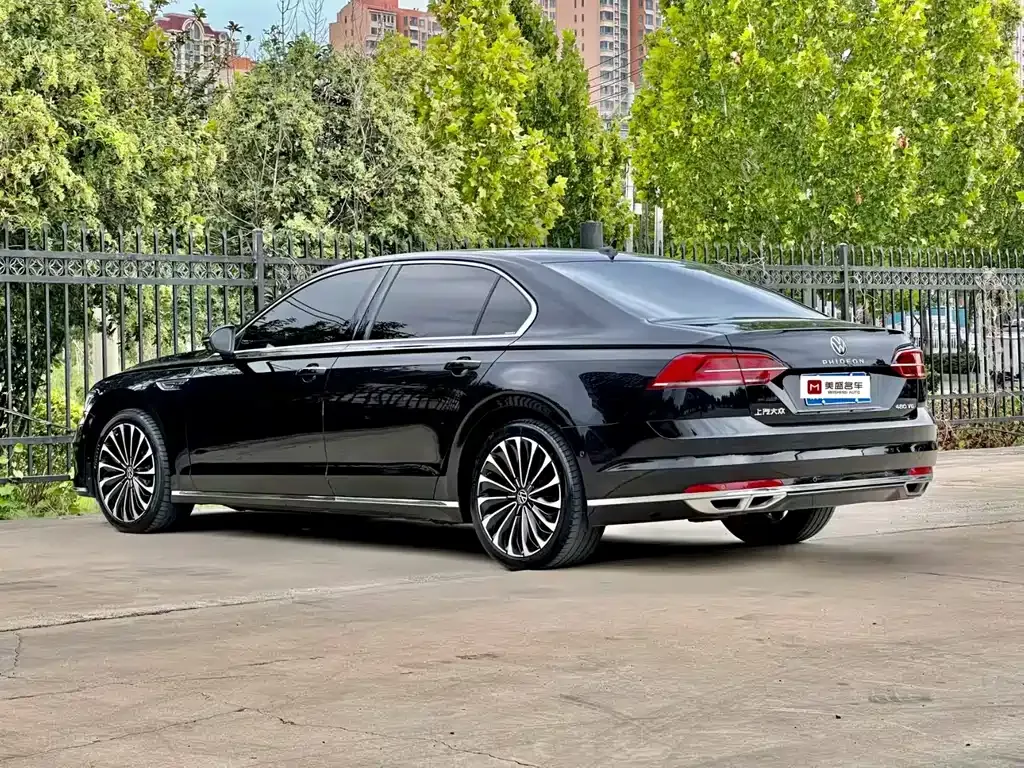 Volkswagen Phideon — фото 9