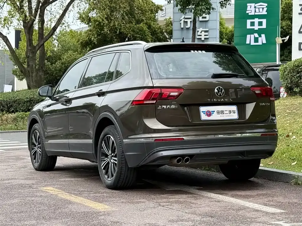 Volkswagen Tiguan L — фото 4