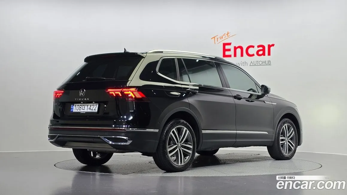 Volkswagen Tiguan — фото 2