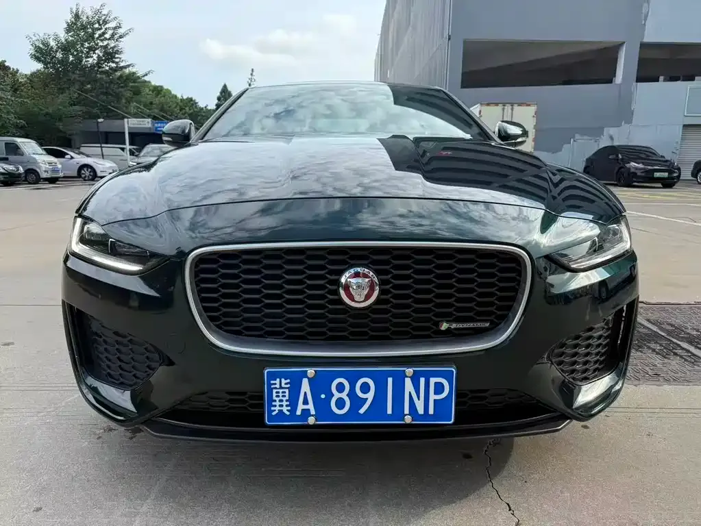 Jaguar XEL — фото 3
