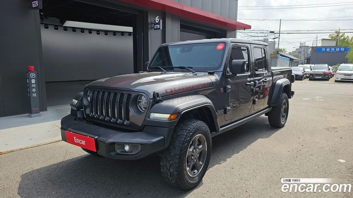 Jeep Gladiator — фото 1