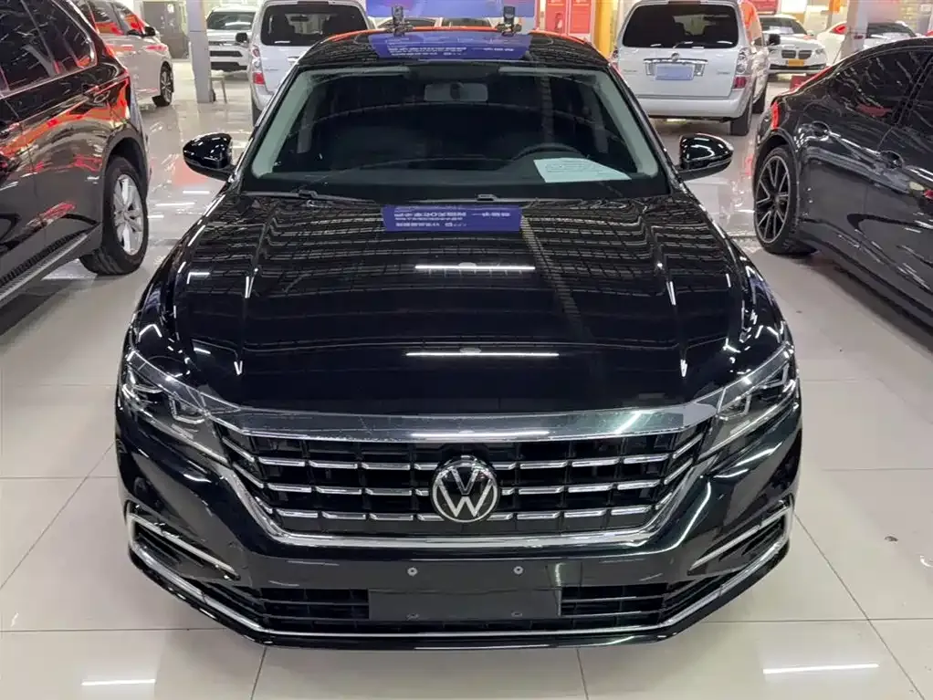 Volkswagen Passat — фото 3