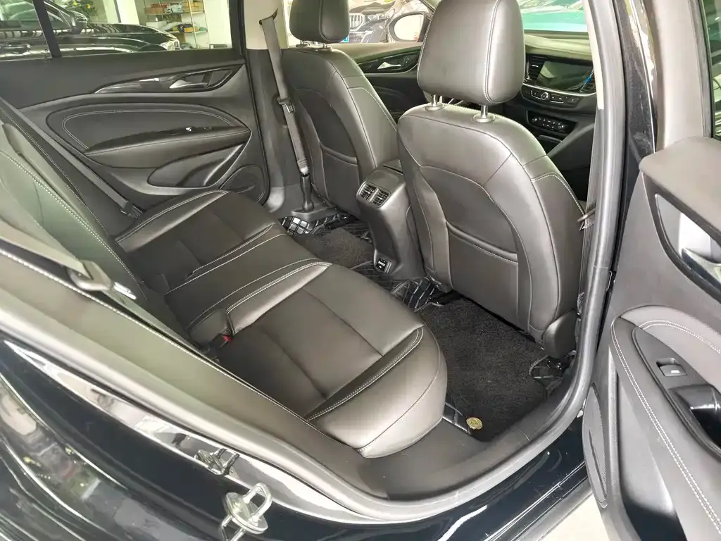 Buick Regal — фото 4