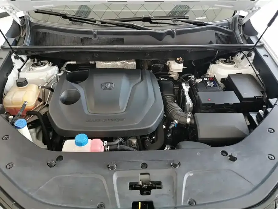 Changan CS75PLUS — фото 10