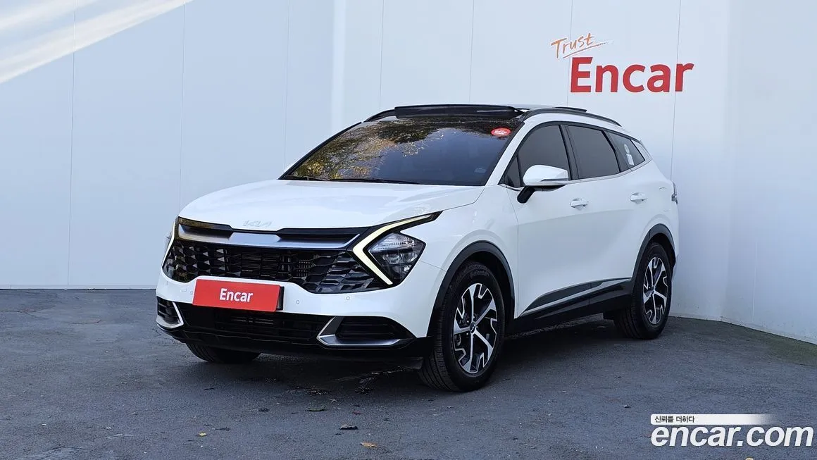 Kia Sportage — фото 1