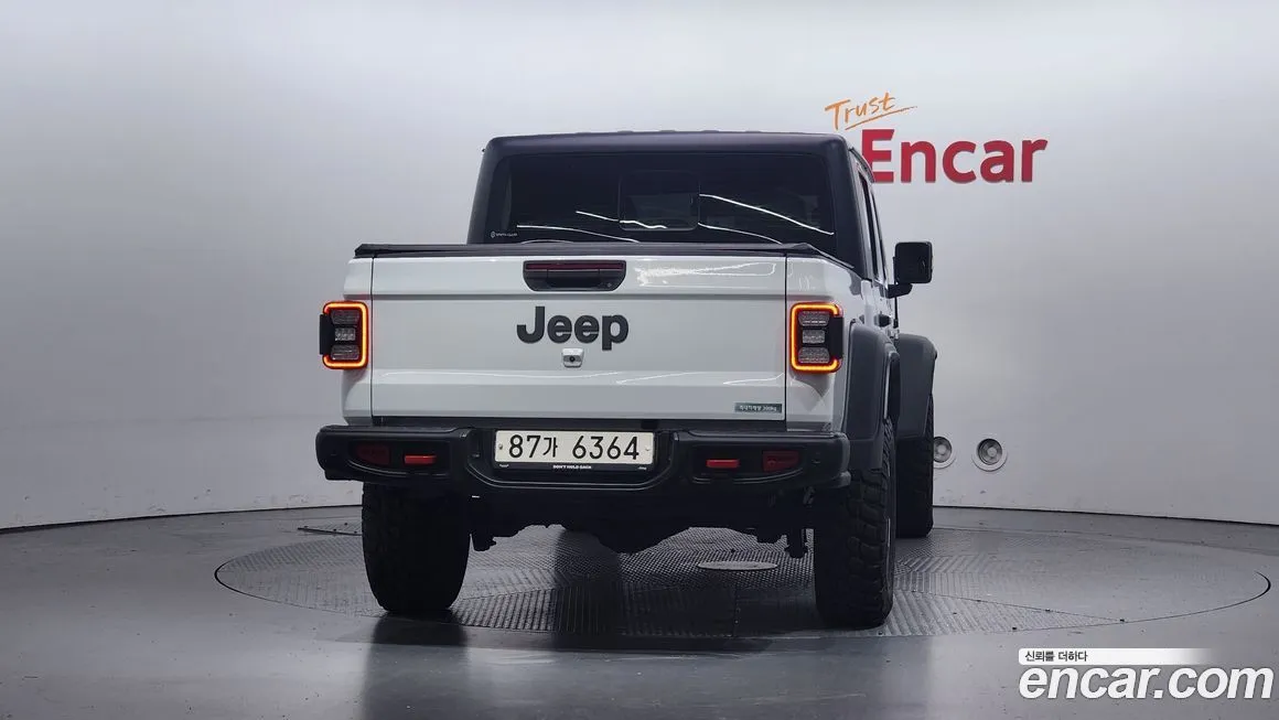 Jeep Gladiator — фото 4