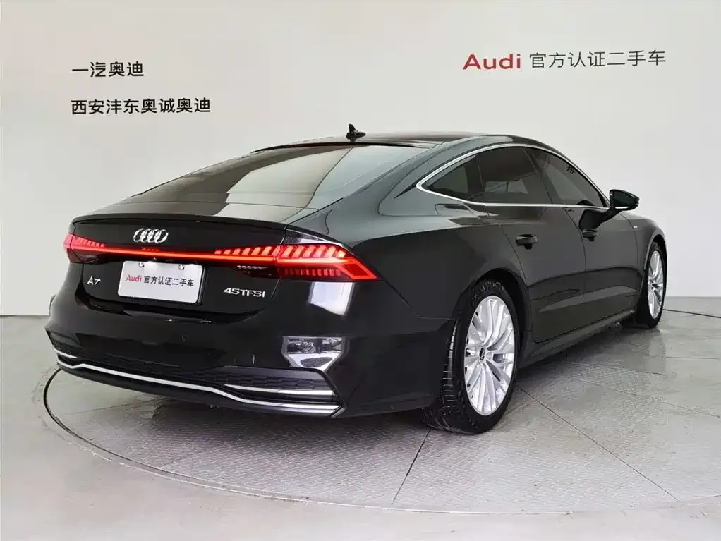Audi A7 — фото 4
