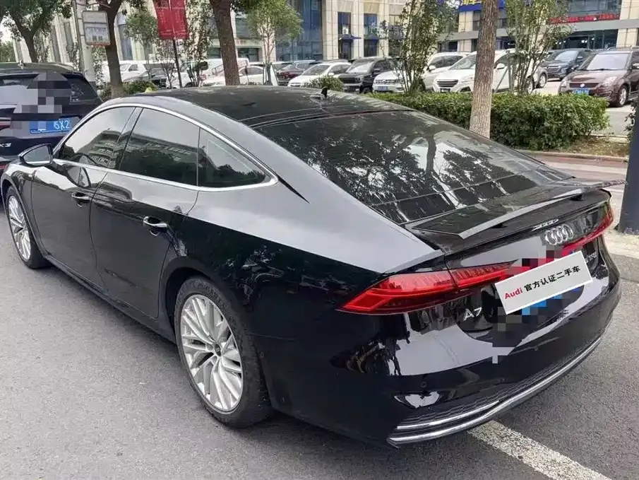 Audi A7 — фото 8