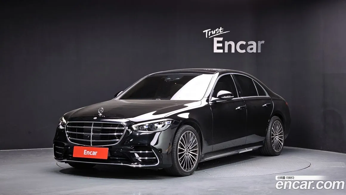 Mercedes-Benz S-Class — фото 1