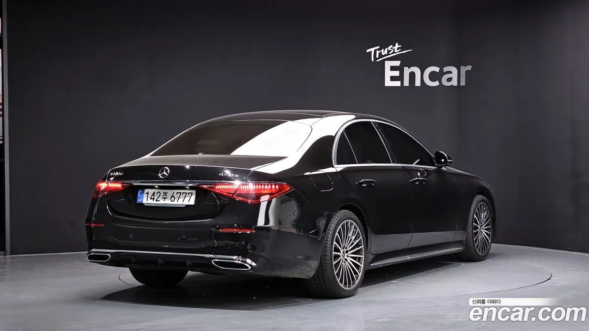 Mercedes-Benz S-Class — фото 2