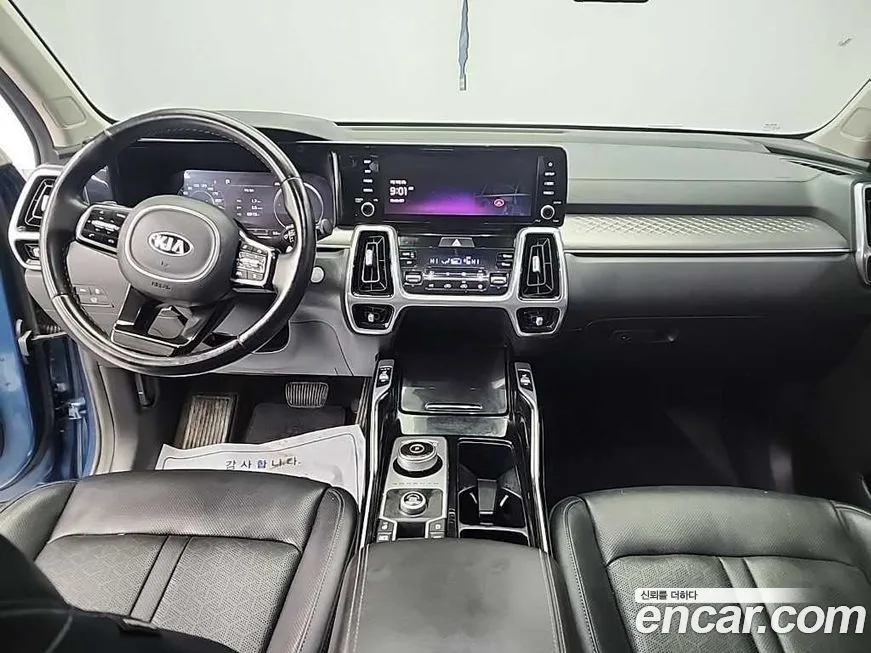 Kia Sorento — фото 7