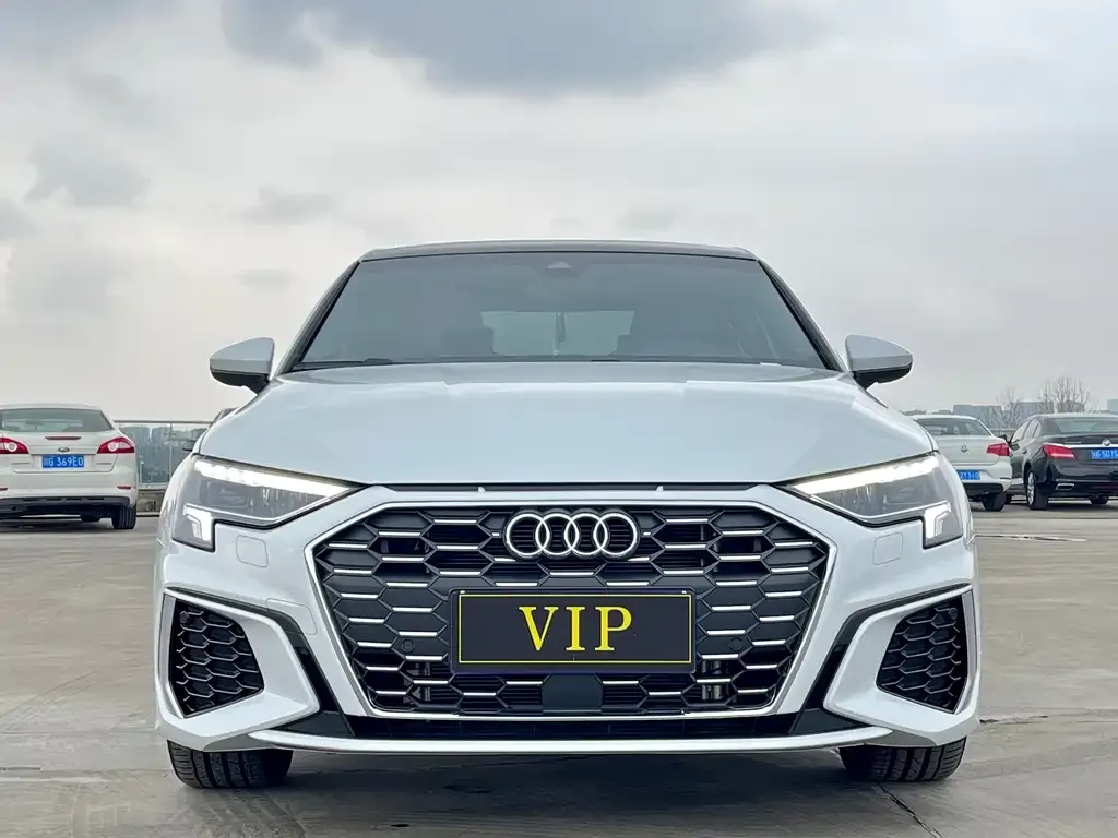 Audi A3 — фото 2