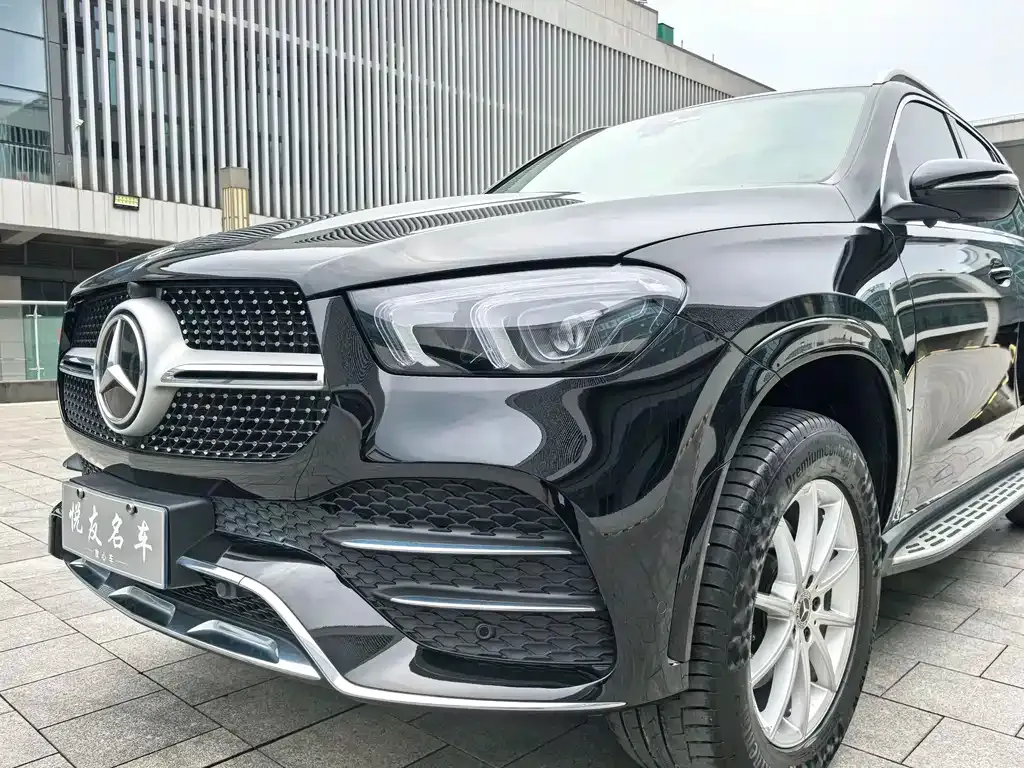 Mercedes-Benz GLE — фото 10