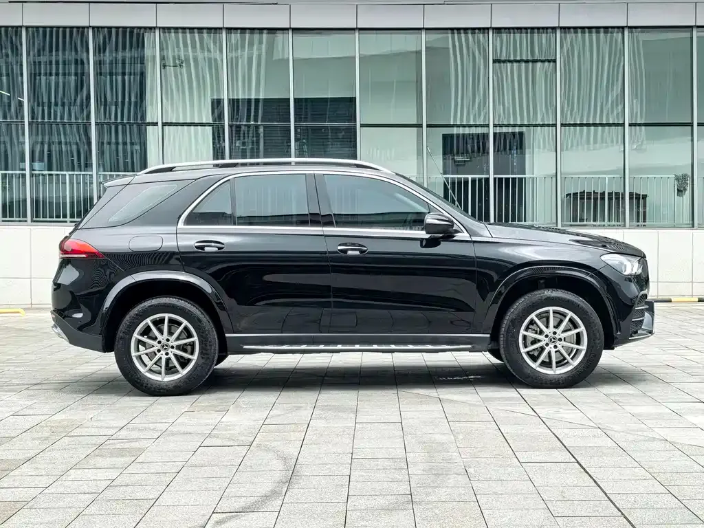 Mercedes-Benz GLE — фото 4