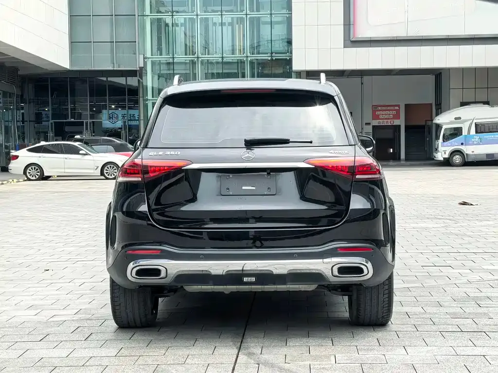 Mercedes-Benz GLE — фото 6