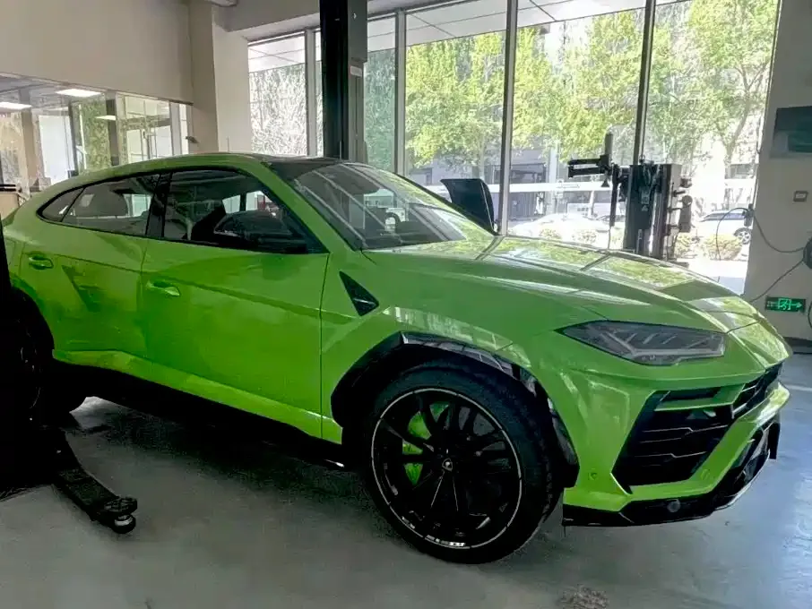 Lamborghini Urus — фото 3