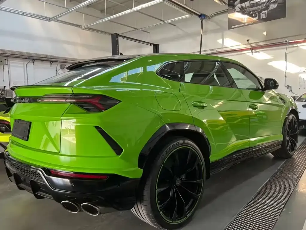 Lamborghini Urus — фото 4