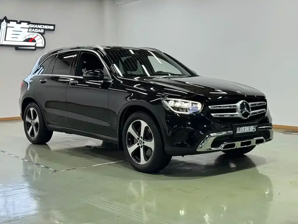 Mercedes-Benz GLC — фото 2