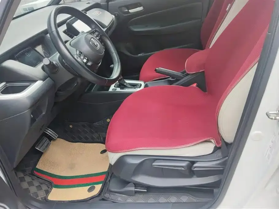 Honda Fit — фото 9