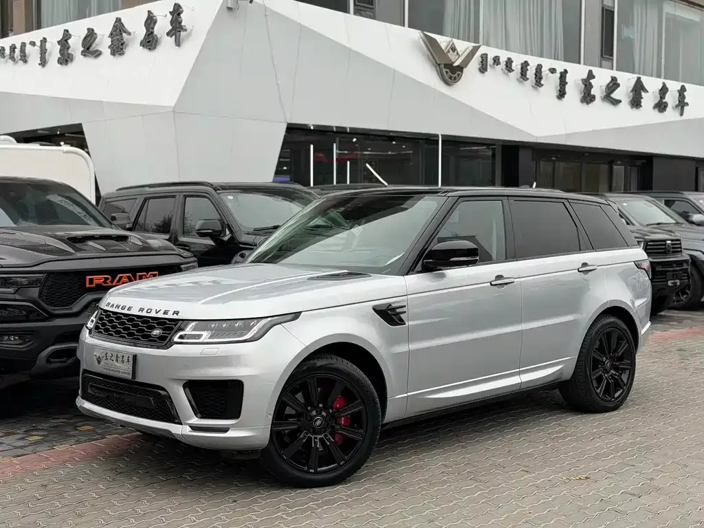 Land Rover Sport — фото 1