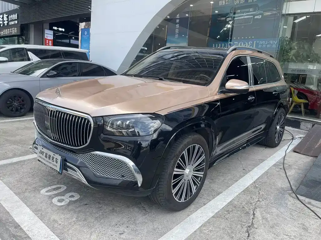 Mercedes-Benz GLS — фото 1