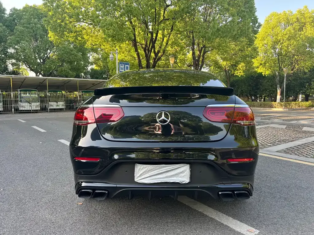 Mercedes-Benz GLC Coupe AMG — фото 6