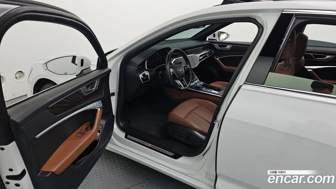 Audi A6 — фото 10