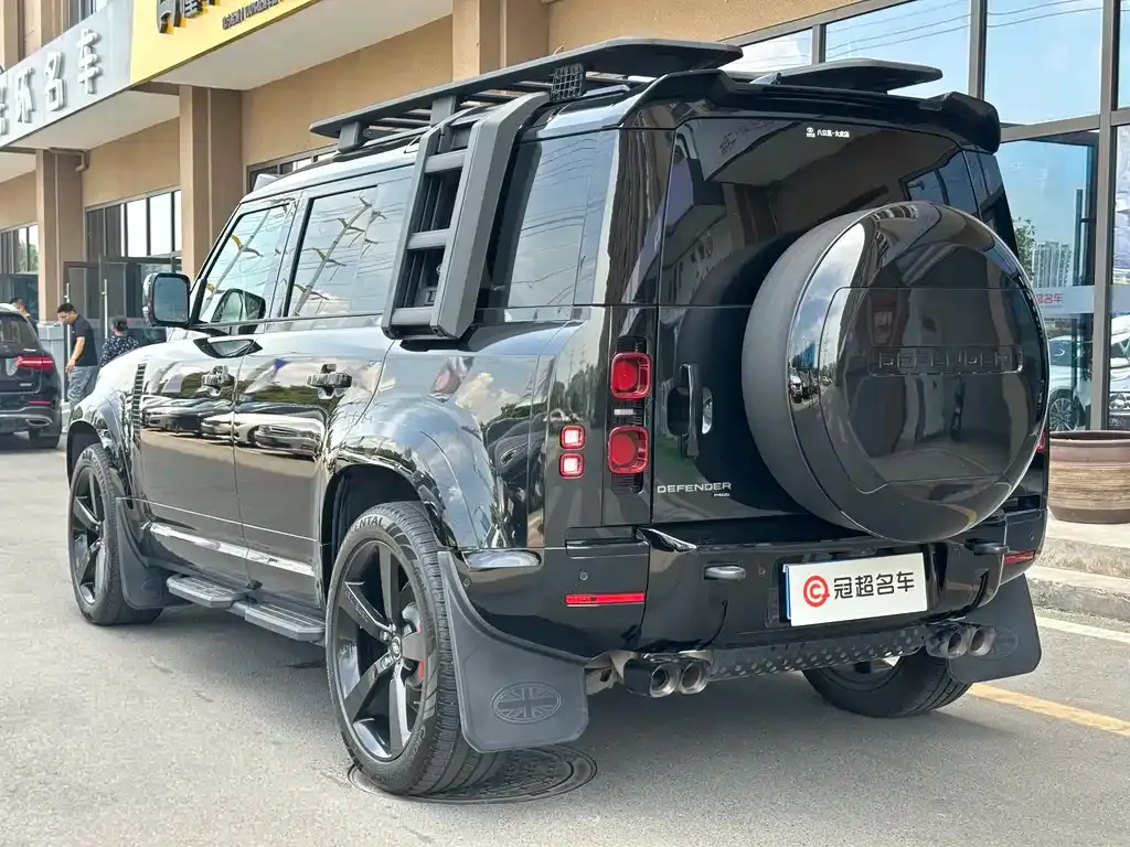 Land Rover Defender — фото 8