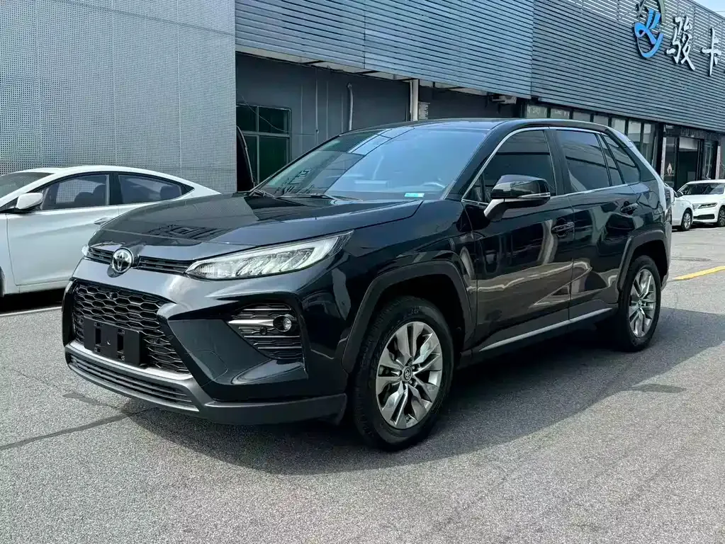 Toyota Wildlander — фото 1