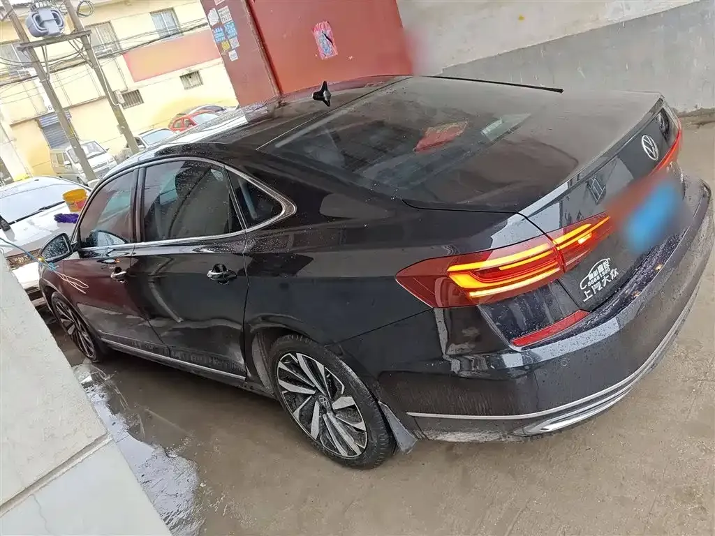 Volkswagen Passat — фото 5