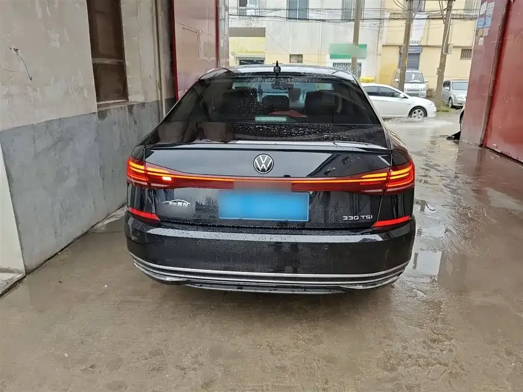 Volkswagen Passat — фото 6