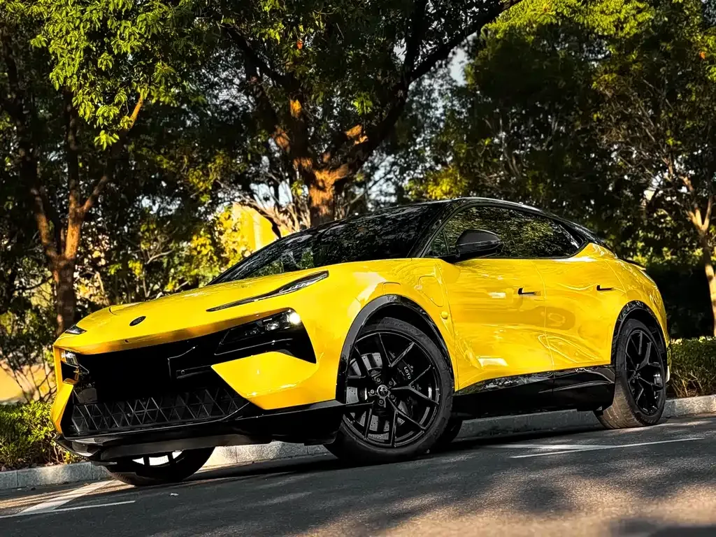 Lotus Eletre — фото 2