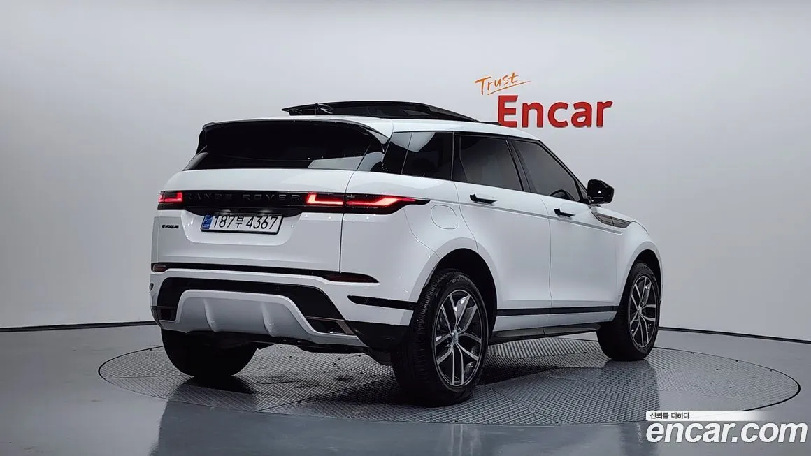 Land Rover Range Rover Evoque — фото 2