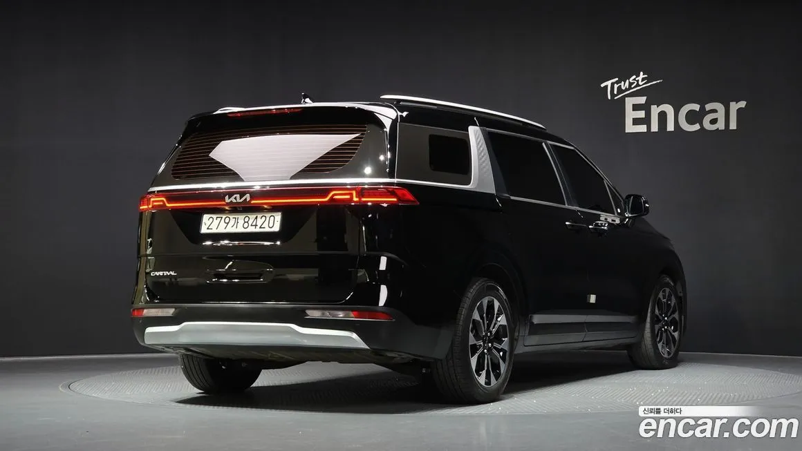 Kia Carnival — фото 2
