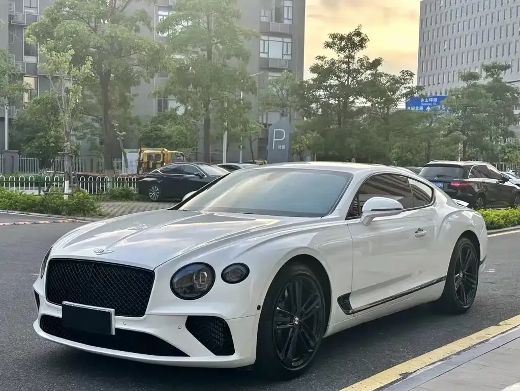 Bentley Continental — фото 1