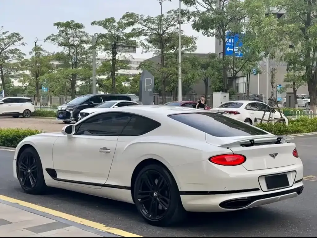 Bentley Continental — фото 2