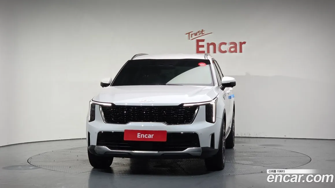 Kia Sorento — фото 3