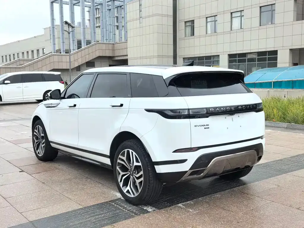 Land Rover Evoque — фото 5