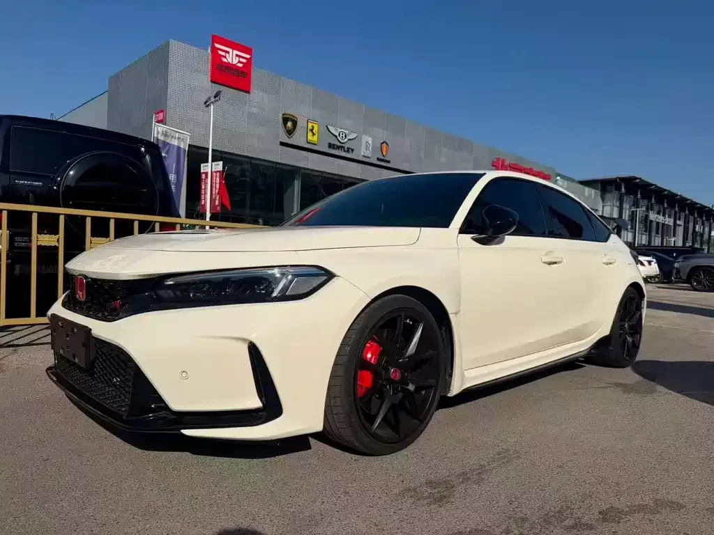 Honda Civic (Import) — фото 1