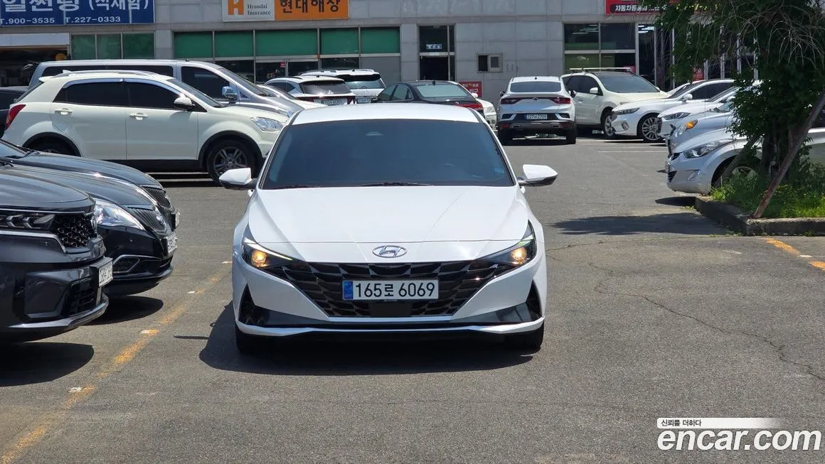 Hyundai AVANTE — фото 3
