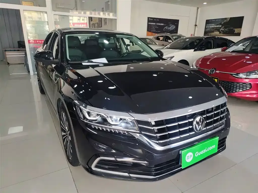 Volkswagen Passat — фото 4