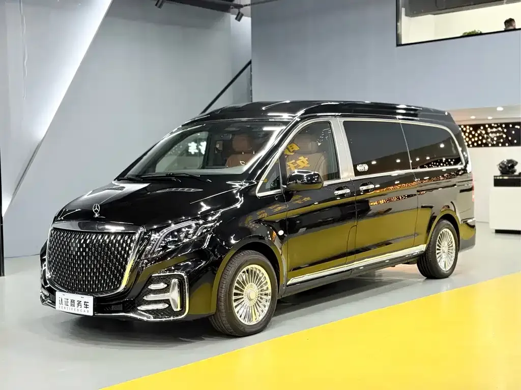 Mercedes-Benz Vito — фото 1