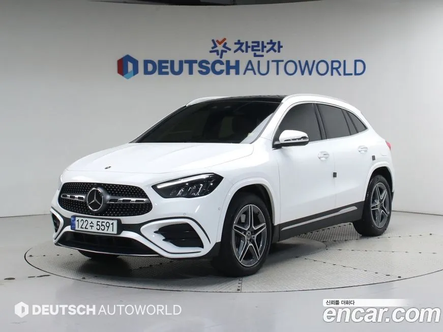 Mercedes-Benz GLA-Class — фото 1